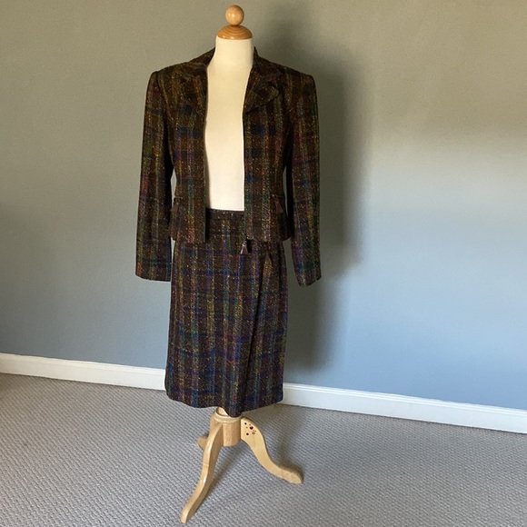 Cynthia Howie for Maggy Boutique Tweed Blazer and Skirt Suit Set - Picture 2 of 7